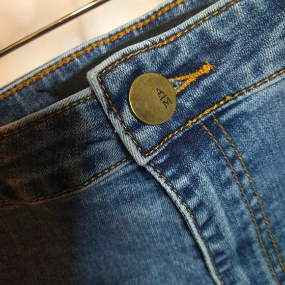 Ashley Mason High Rise Ankle Jeans EUC ❤️ - Picture 3 of 11